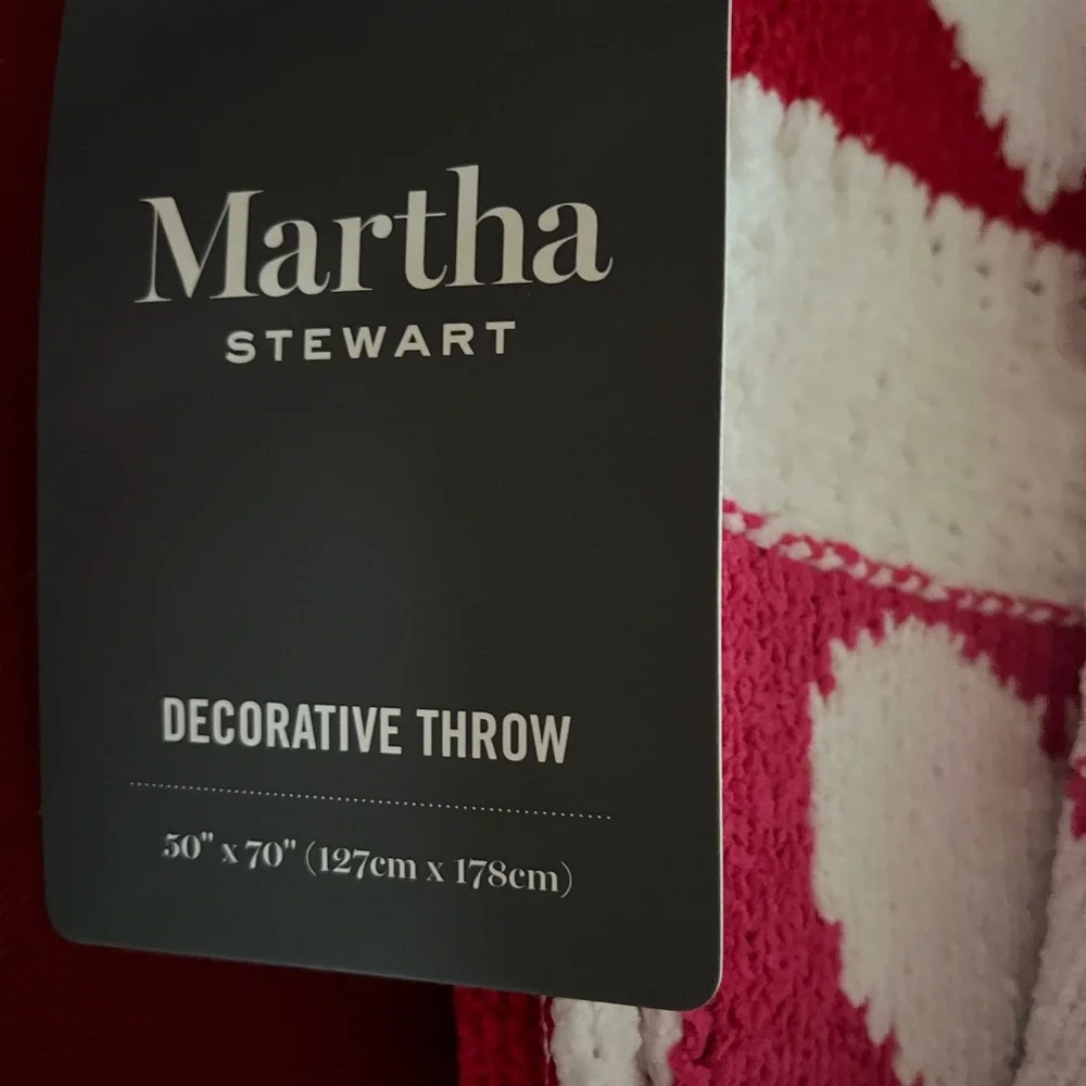 Martha Stewart decorative heart throw Ray for Valentine’s Day 50×70 new with tag